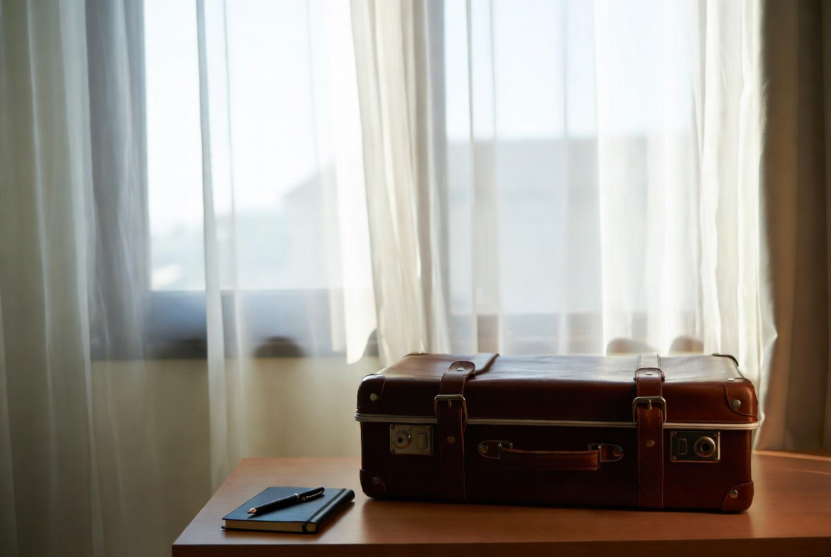 Before departure: the boundary is set at home